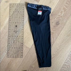 NWT Nike Pro Dri-Fit compression pants
